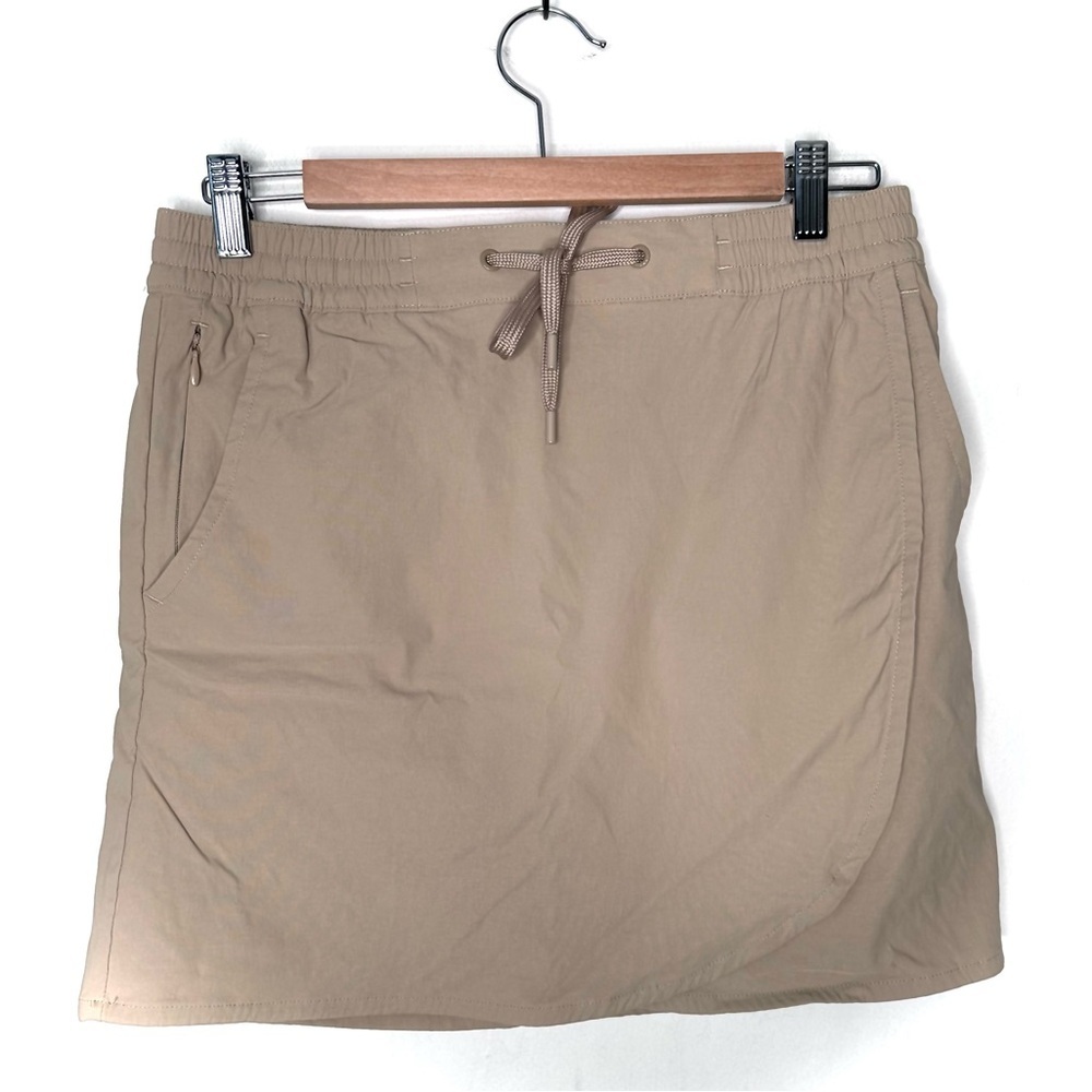 Eddie Bauer | Tan Tulip Hem Skort Size Small